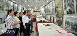 著名画家王惠民花鸟画作品展在鹤艺轩开展