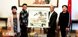 宫廷画派“一带一路”展风采 梦玉、伯骧中国传统宫廷绘画展亮相欧洲