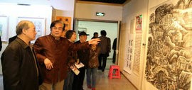 高清图：陈连羲书画新作展在和平区文化艺术中心举办