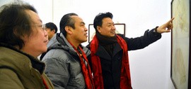 高清图：敬惜纸墨—天津高校教师作品展在天津乾庄古玩市场开展