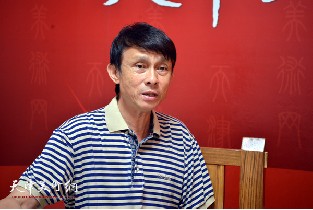 视频：著名书法家彭英科做客天津美术网