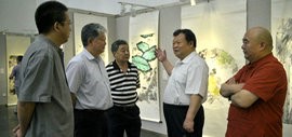 高清图：著名画家王其华中国画画展在天津图书馆开幕