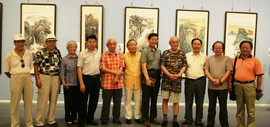 高清图：山水画专委会画家现场点评天津首届山水画大展