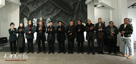 “拼合的信仰-刘军雕塑作品展”在天津市棉三创意街区选矿场开幕