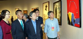 高清图：世纪归鸿—天津美院办学110周年教师作品展在中国美术馆开幕