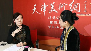 著名女画家李悦做客天津美术网