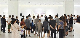 一卷山—王爱君作品展、灵秀雅逸—商毅水墨作品展在烟台美术博物馆开展