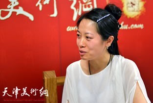 视频：著名女画家田娟做客天津美术网