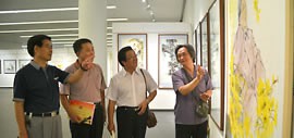 高清图：庆“八一” 军旅书画家作品展在天津美术馆开展