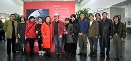 高清图：贾建东“美丽津城”绘画展在天津图书馆艺术展厅开幕