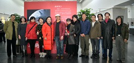 高清图：贾建东“美丽津城”绘画展在天津图书馆艺术展厅开幕