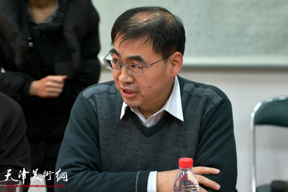 “孙伯翔先生书画艺术研讨会”在荣宝斋（天津）举行，图为天津市和平区发展和改革委员会主任于长水