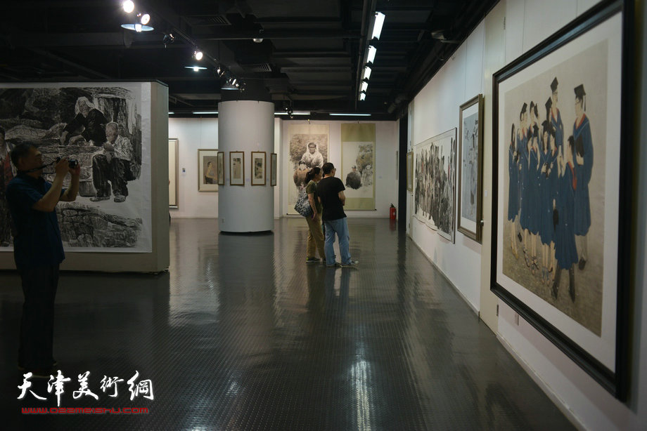 天津美术学院中国画系2013届本科毕业生作品展。