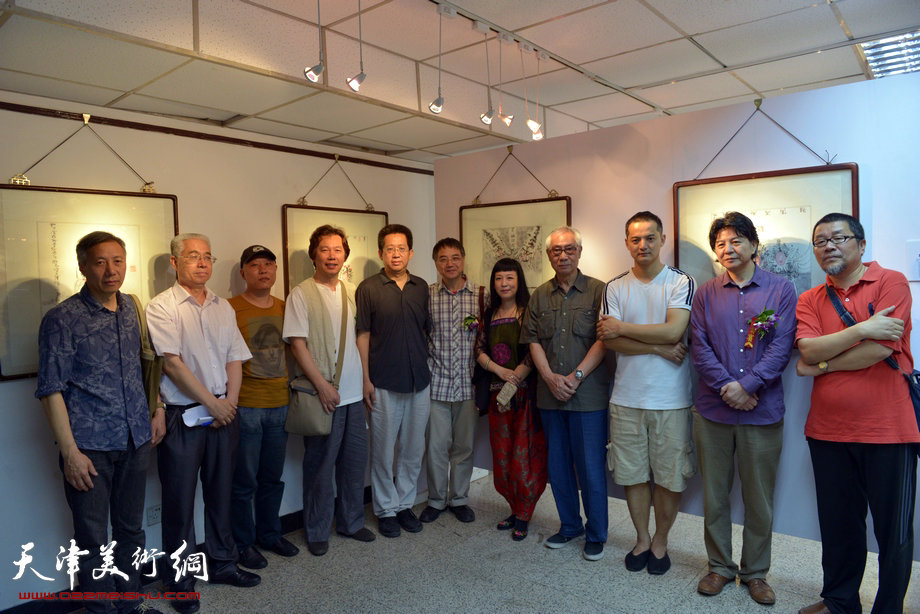 “天津有戏—中国戏曲人物画天津邀请展”6月16日在天津人民美术出版社美术馆开幕。