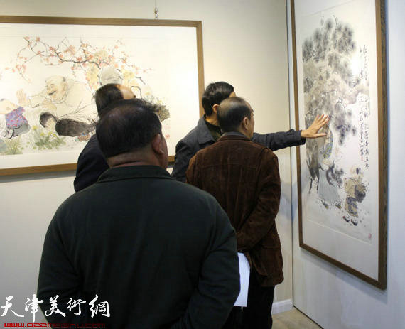 曹留夫画展现场观摩品评