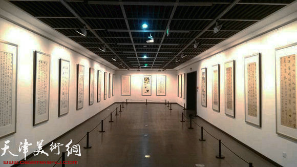 孙伯翔书法艺术展11月15日在西湖美术馆开幕，图为展览现场。