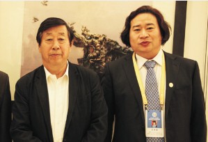 中国美术家协会主席刘大为与杨东风在一起