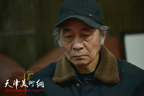2014年新春艺术界座谈会召开,霍春阳等书画家出席。图为王真理。