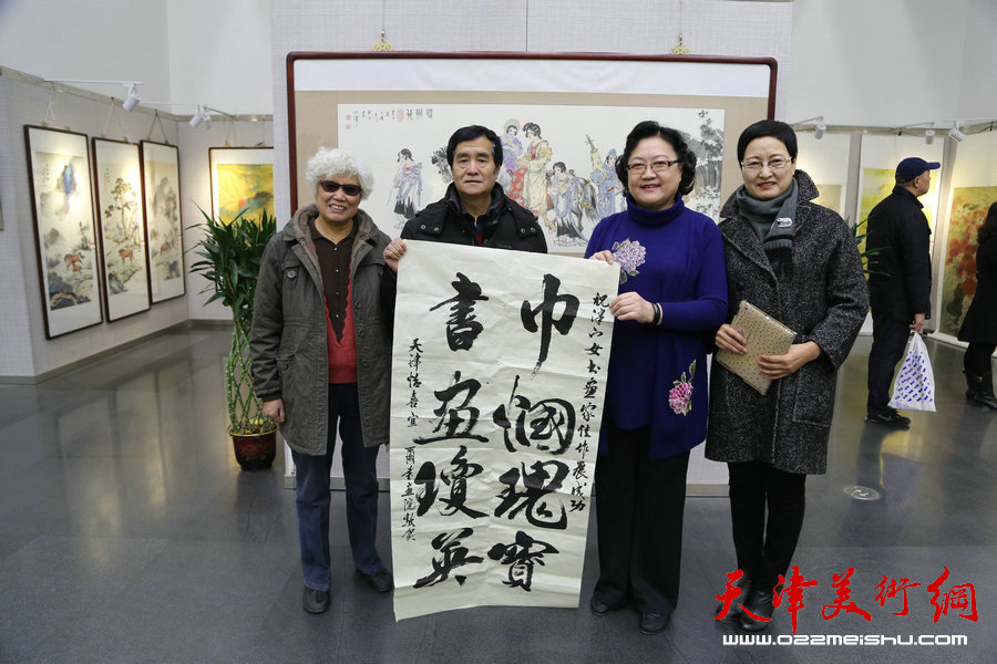 泼墨庆三八，巾帼展风釆 第五届“津门女书画家佳作邀请展”举行