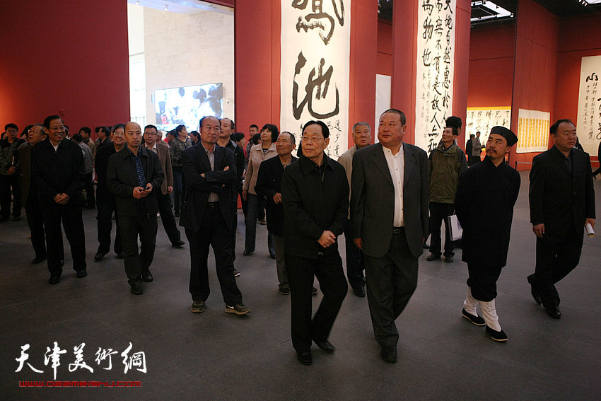 天容海色—马孟杰诗文书法展在山东美术馆开幕