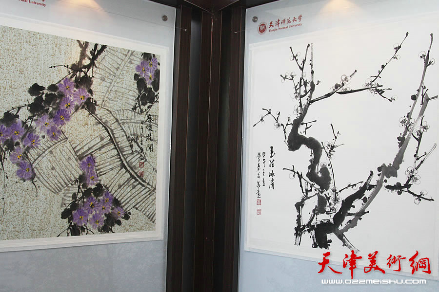 “春花·求是”訾春花书画展在天津师大开展。