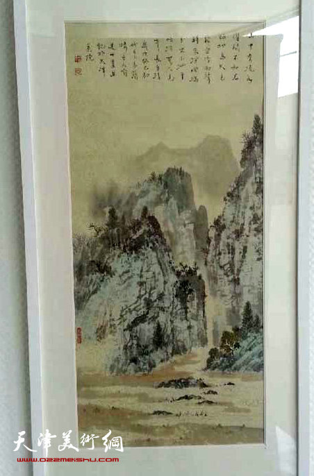 幽姿远影—山水画家喻建十画展在河南举办，图为展出的作品。