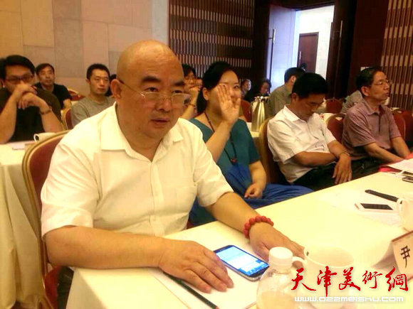 天津市美术家协会第五次代表大会在津召开。