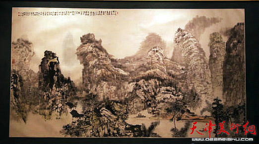 “王学仲书画艺术展”在深圳市关山月美术馆开幕，图为展览作品。