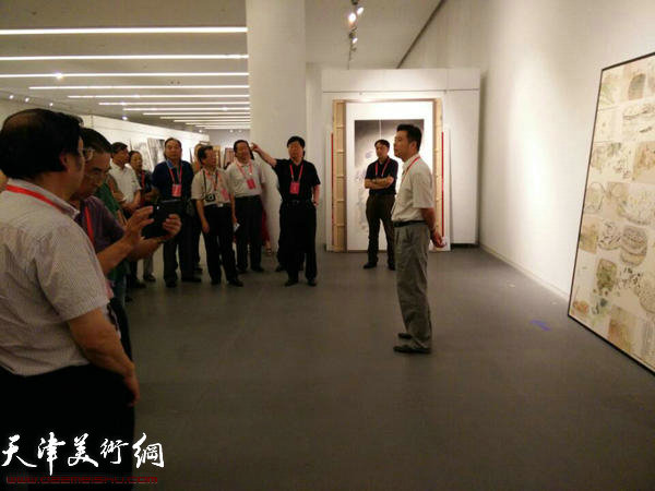 第十二届全国美展中国画展区复评工作会现场。