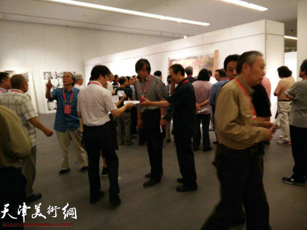 第十二届全国美展中国画展区复评工作会现场。