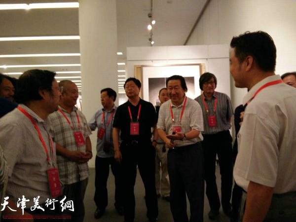 第十二届全国美展中国画展区复评工作会现场。