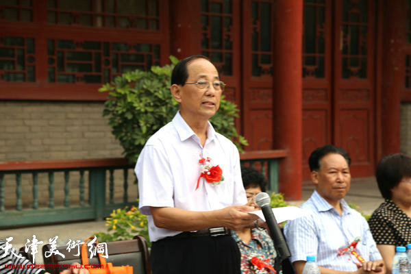 中国老年书画研究会副会长吴玉玺讲话