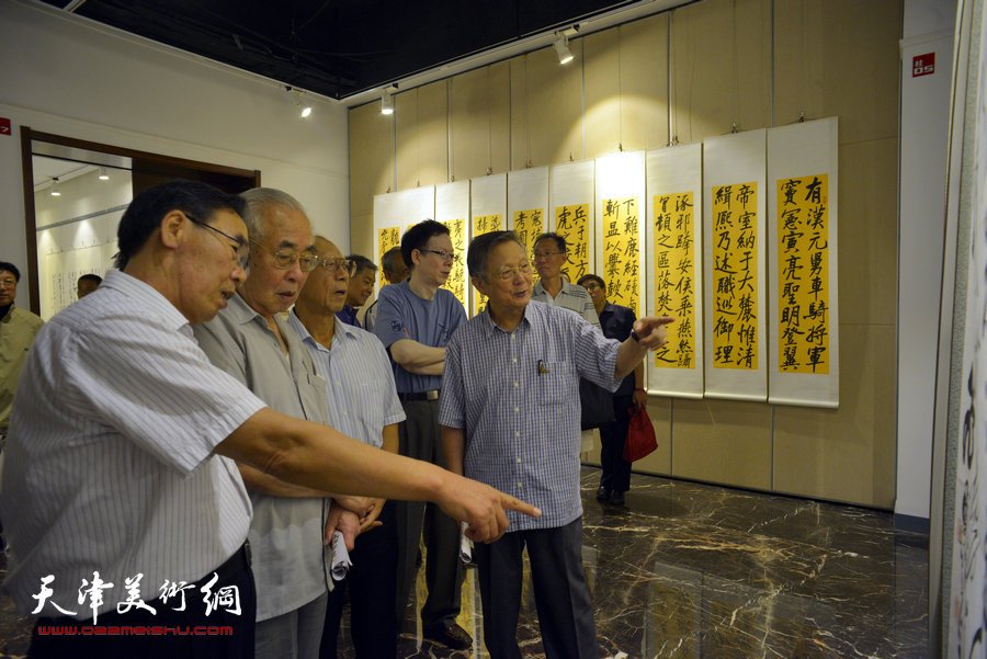 别有黛色—张福义、康国林、马孟杰三人书法展亮相天津日报美术馆。