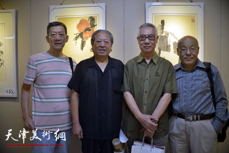 左起：邓开圯、陶家元、刘洪麟、刘凤棋。