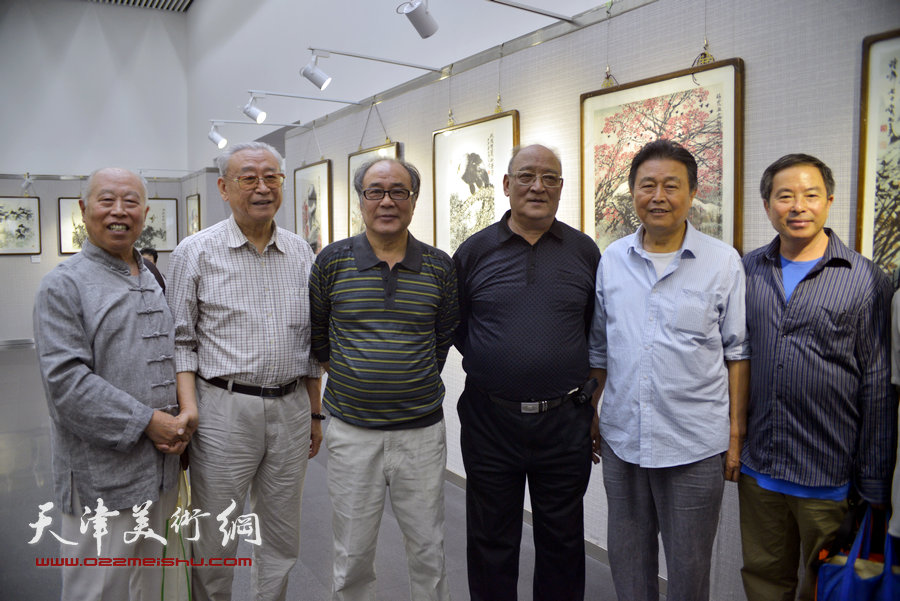 “贾、史、阮、郭”天津花鸟四家画展在天津图书馆举行，图为