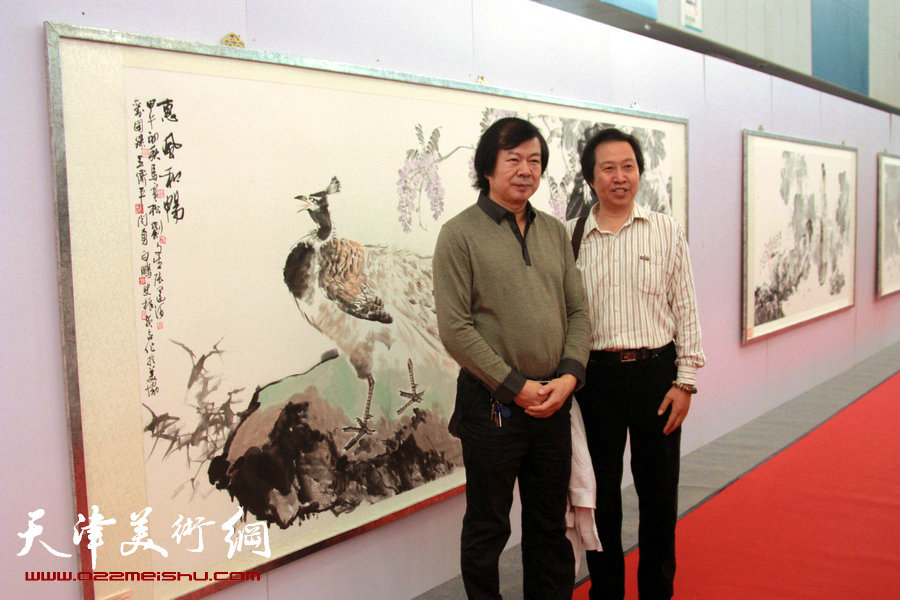 天津当代中国画名家合作巨制经典作品展亮相民博会