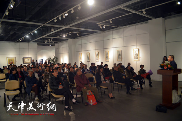 “艺海清扬·近现代名家画展”在天津美术馆举行。