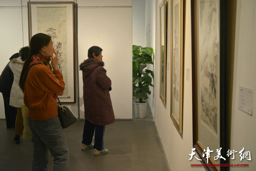 风云壮观—中国书画收藏精品展在天津美术馆开展，图为展览现场。