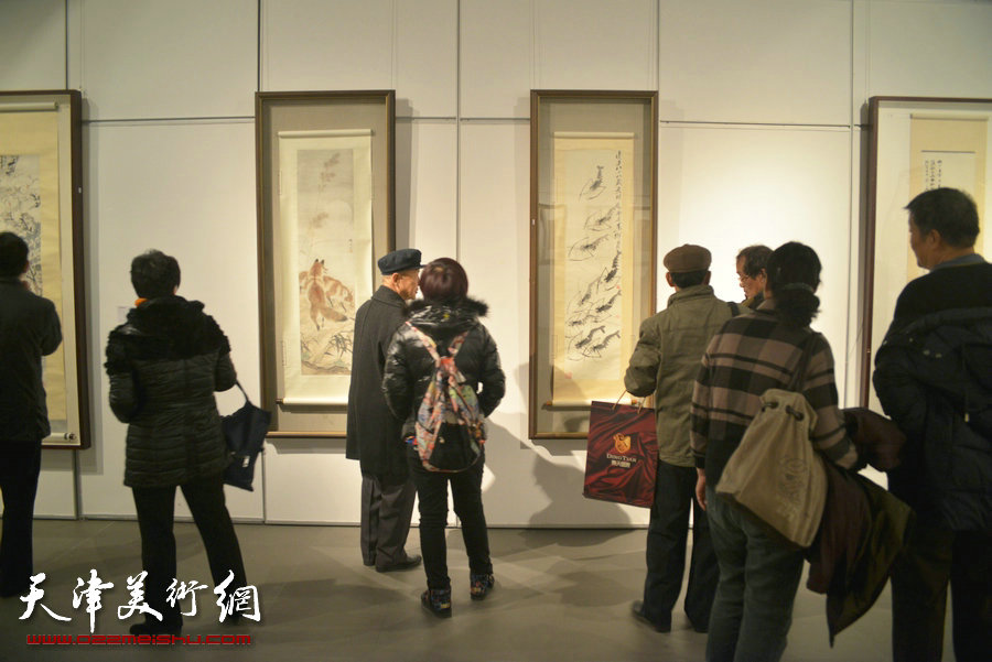 风云壮观—中国书画收藏精品展在天津美术馆开展，图为展览现场。