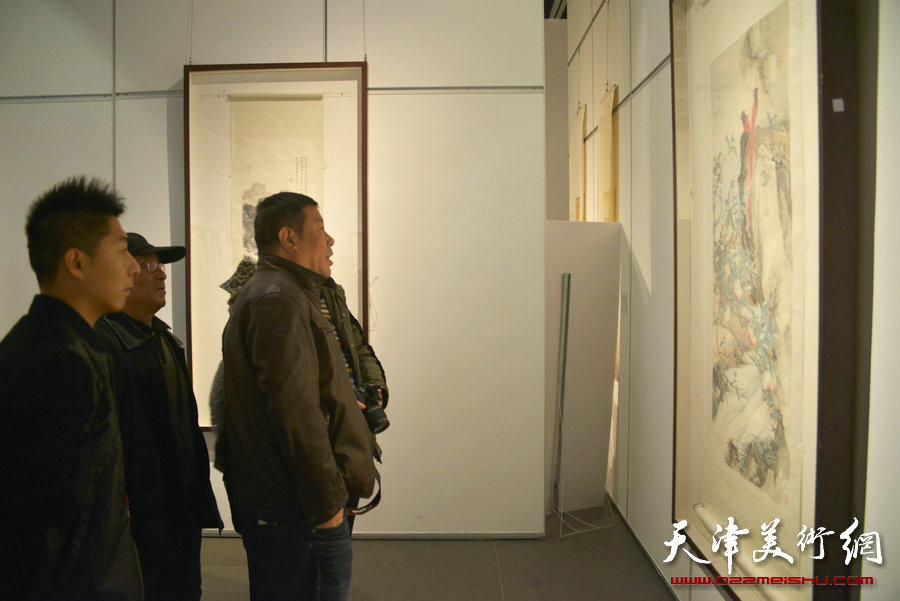 风云壮观—中国书画收藏精品展在天津美术馆开展，图为展览现场。