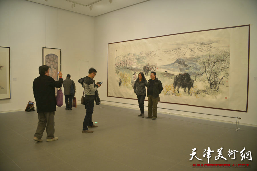 风云壮观—中国书画收藏精品展在天津美术馆开展，图为展览现场。