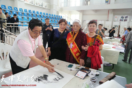 老书画家协会副会长著名画家曲学真绘出书画精品