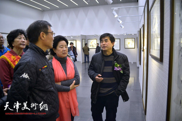 “三羊开泰”金涌焱花鸟画精品展在天津开幕