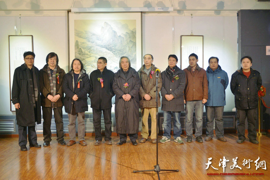 李旭飞2015年山水作品展，图为霍春阳、喻建十、刘文生、贾广健、史振岭、杨沛璋、高山、陈治、霍岩、李旭飞。