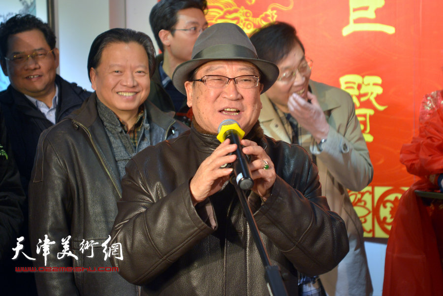 著名相声表演艺术家魏文亮到会祝贺。