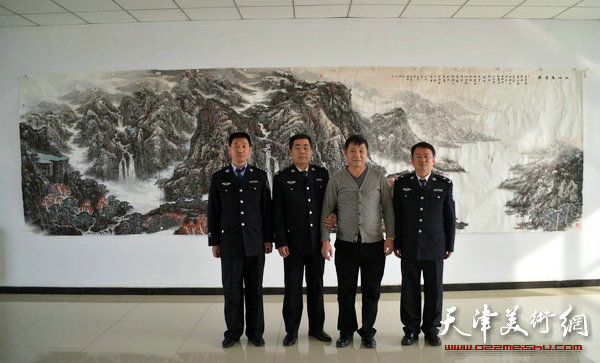 津门著名山水画家皮志刚创作巨幅画作《江山万里图》