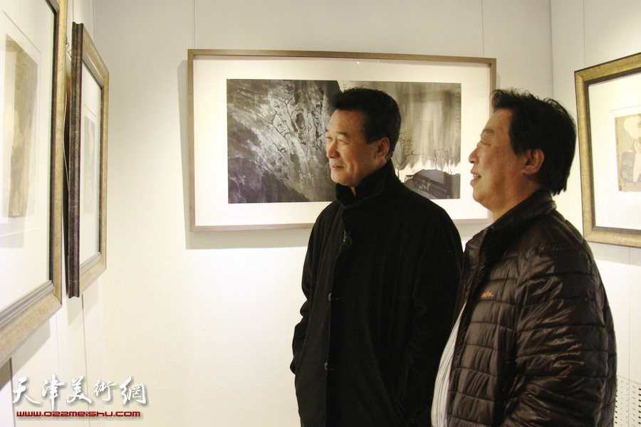 “高情深致—白鹏绘画作品展”开展，图为