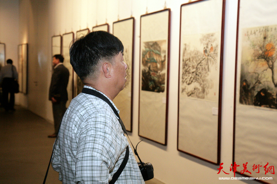 “津门画语”津门书画院第五届年展在天津美术馆开展，图为展览现场。