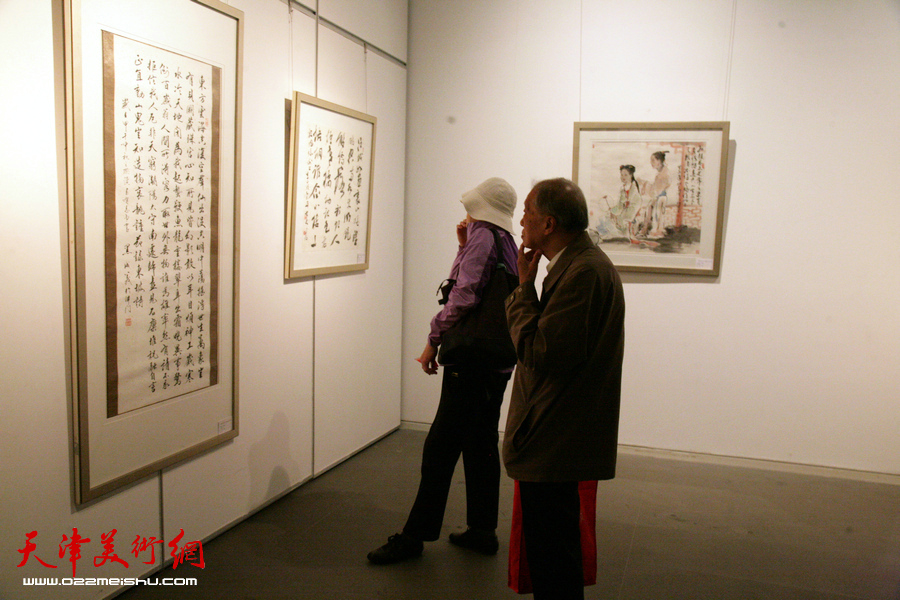 “津门画语”津门书画院第五届年展在天津美术馆开展，图为展览现场。