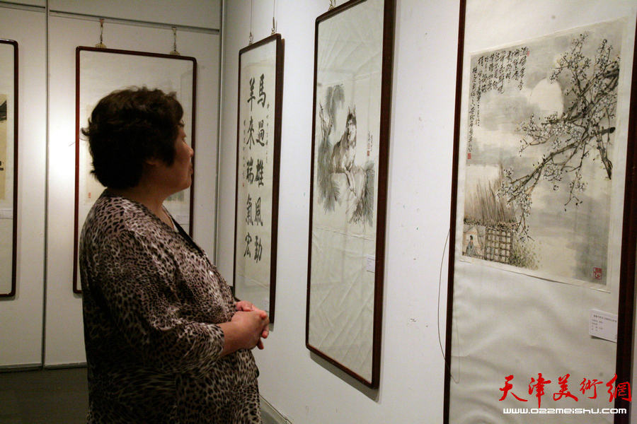 “津门画语”津门书画院第五届年展在天津美术馆开展，图为展览现场。